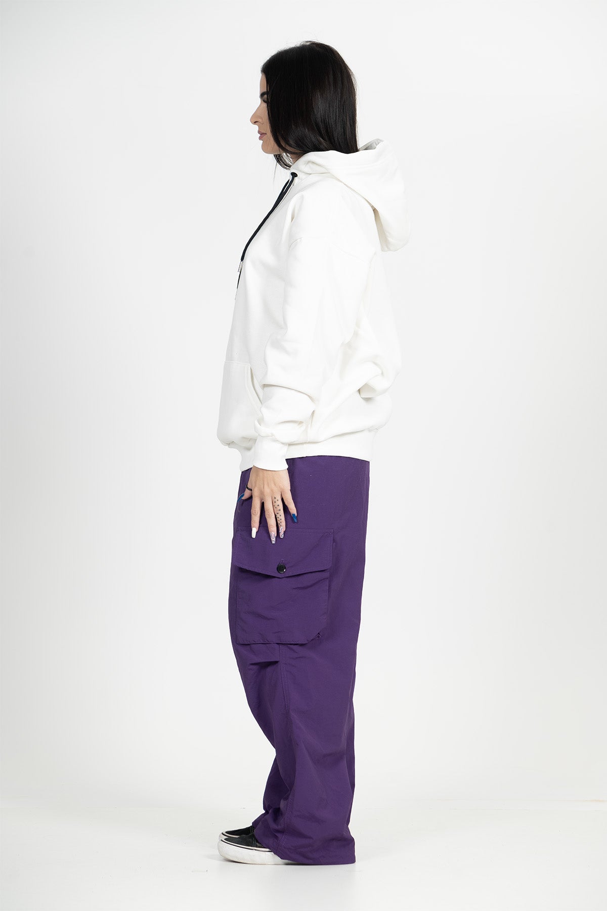 Movellez Street Hoodie – Off White