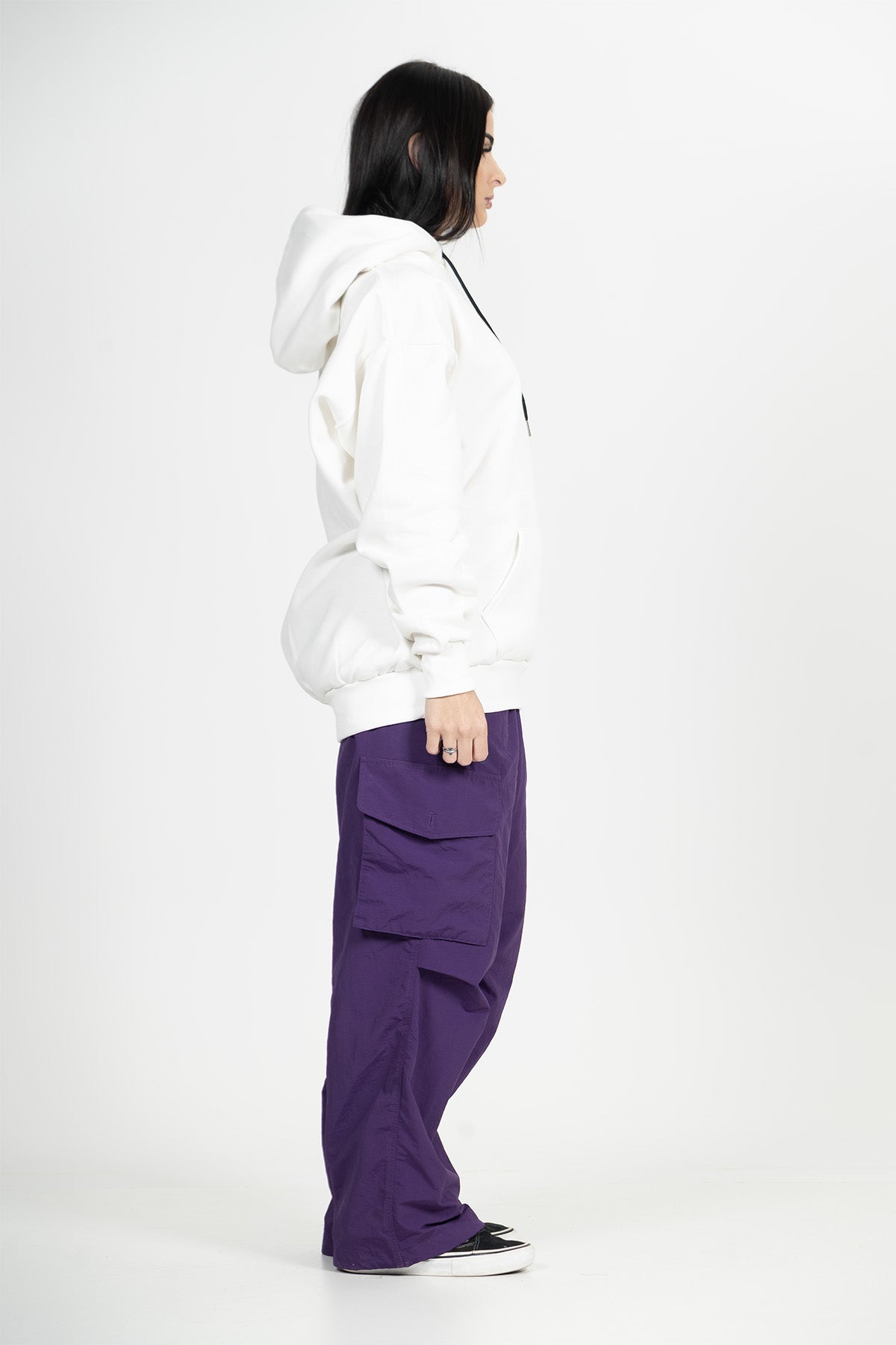 Movellez Street Hoodie – Off White