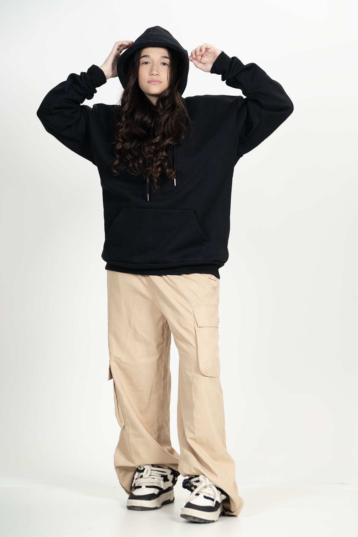 Movellez Street Hoodie – Preto