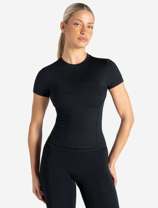 Movellez Grace Tee – Preto