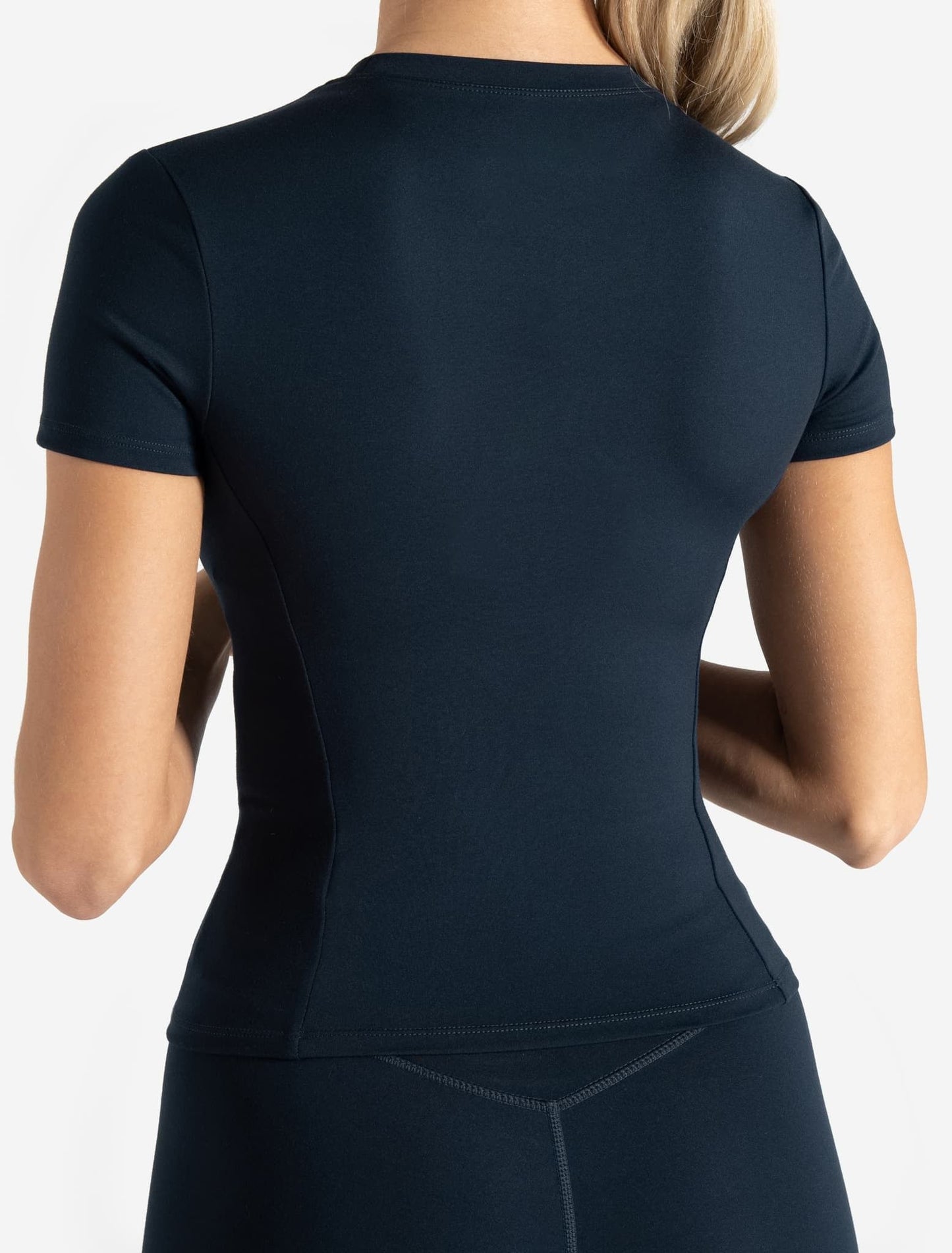 Movellez Grace Tee – Azul Marinho