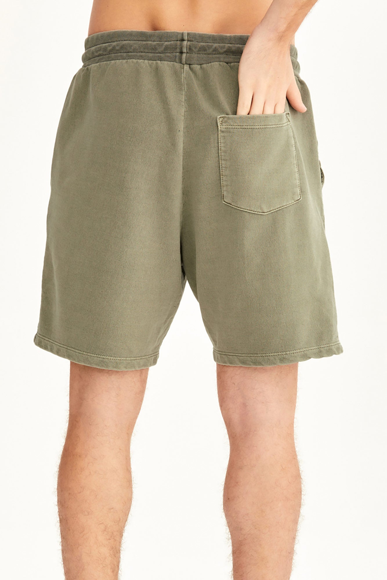 Bermuda Urban Essential – Militar Estonado