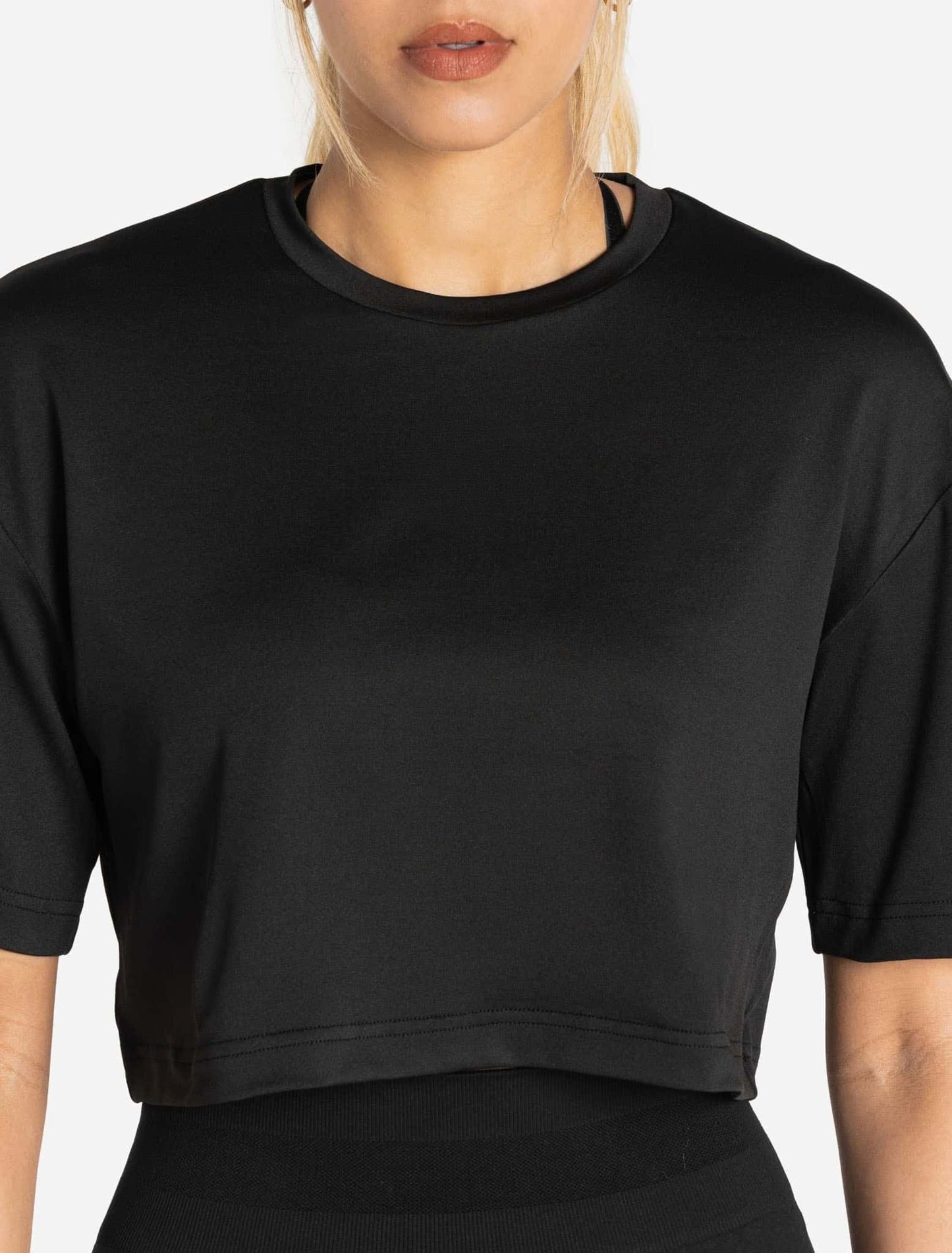 Movellez Air Crop Tee – Preto