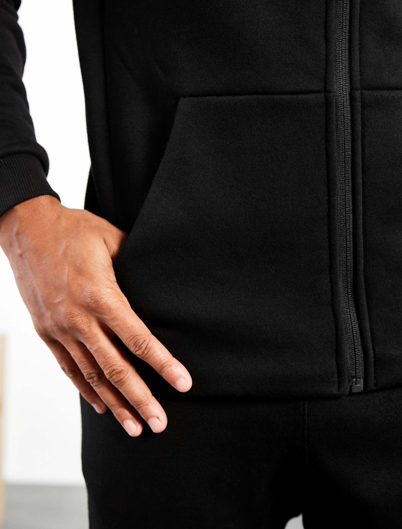 Movellez Icon Jacket – Preto