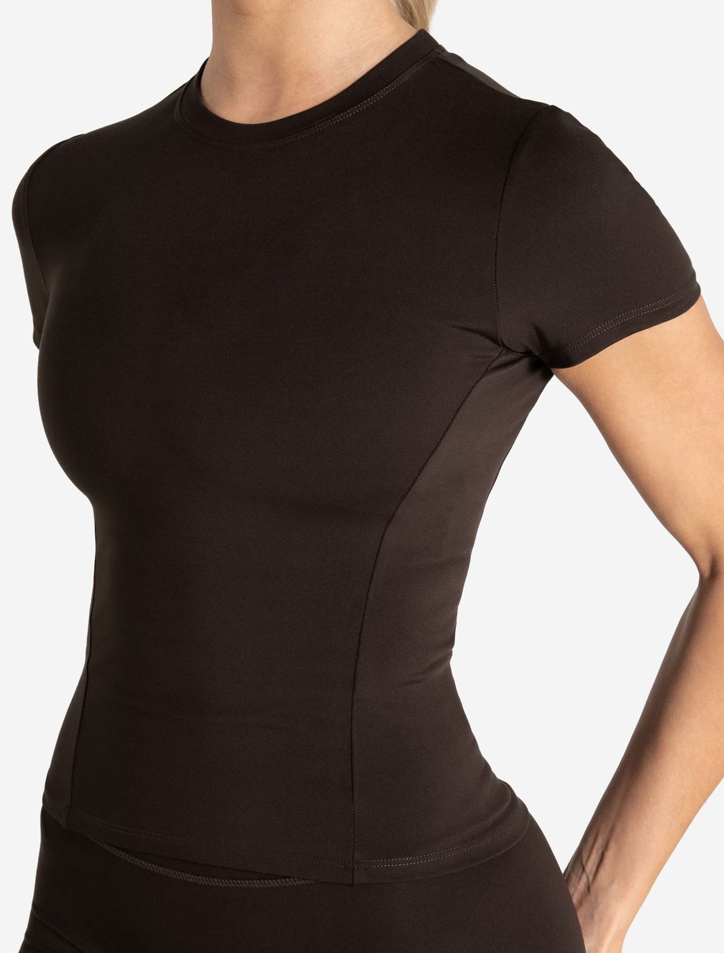 Movellez Grace Tee - Espresso