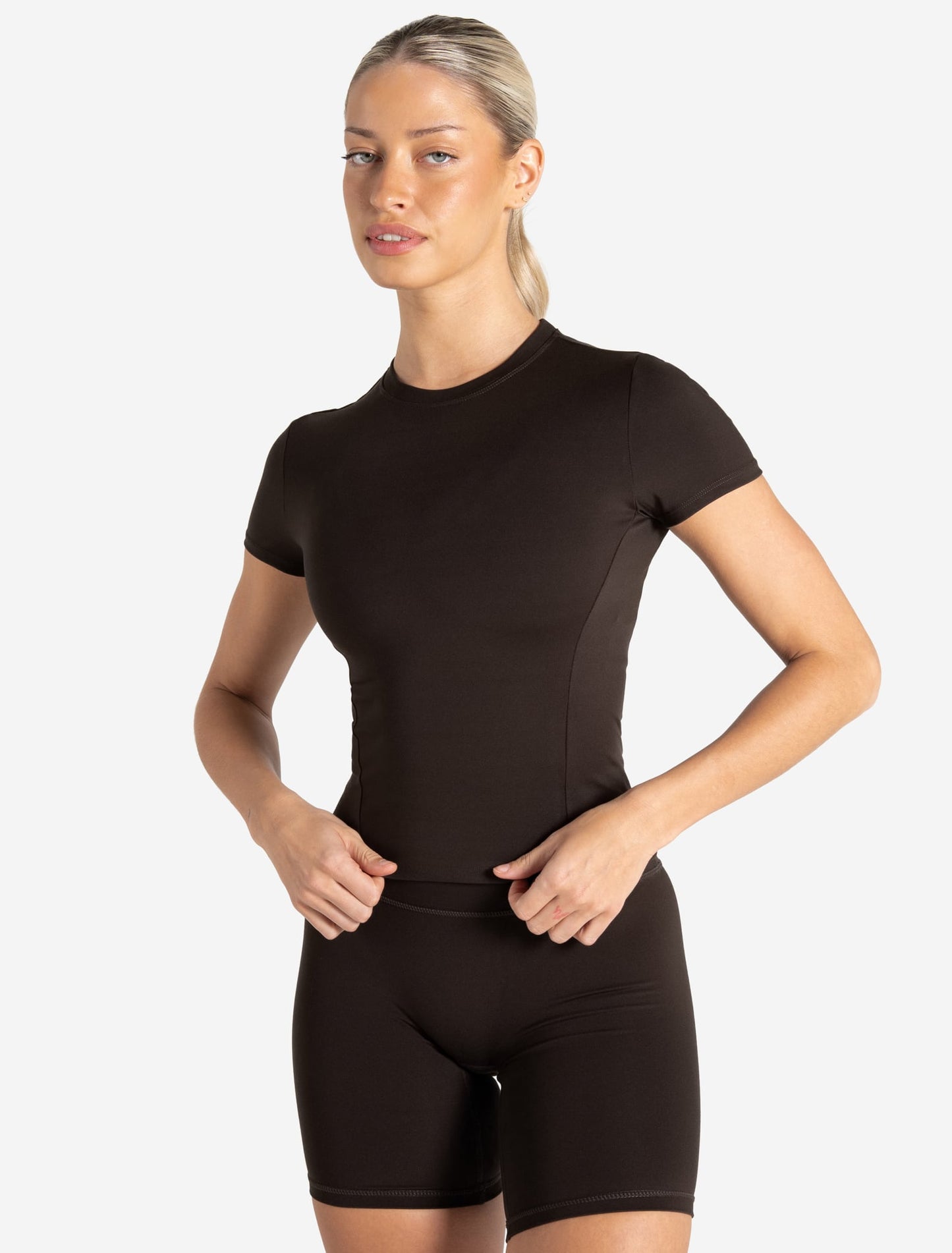 Movellez Grace Tee - Espresso